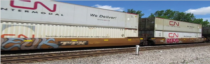 CN intermodal rail freights